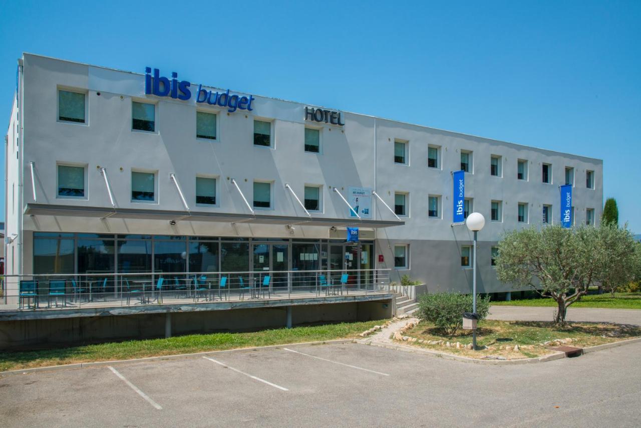 Ibis Budget Pertuis Portes Du Luberon Екстер'єр фото